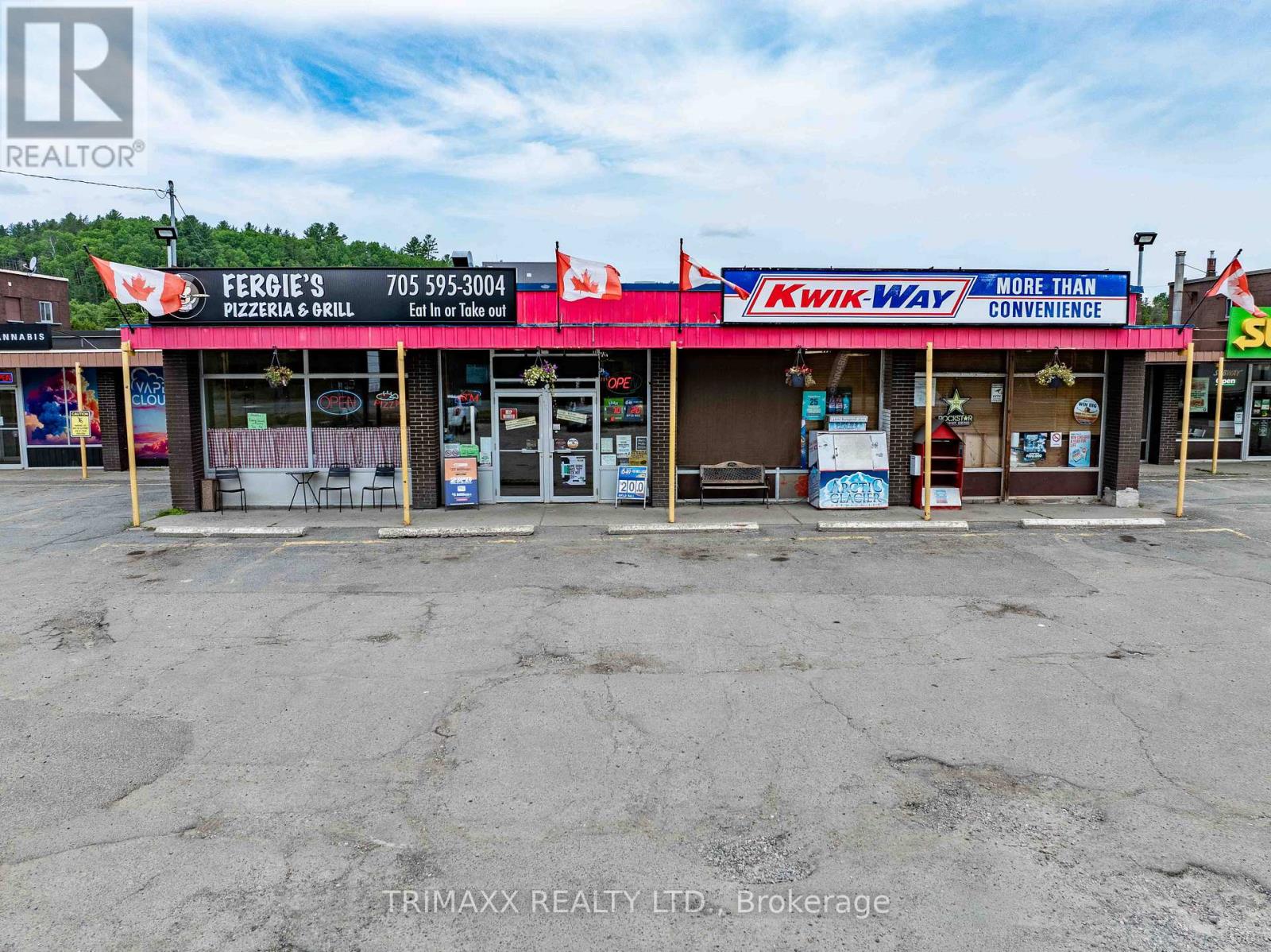 Photo 5 of 8 9 6 Regional Road, Greater Sudbury ON