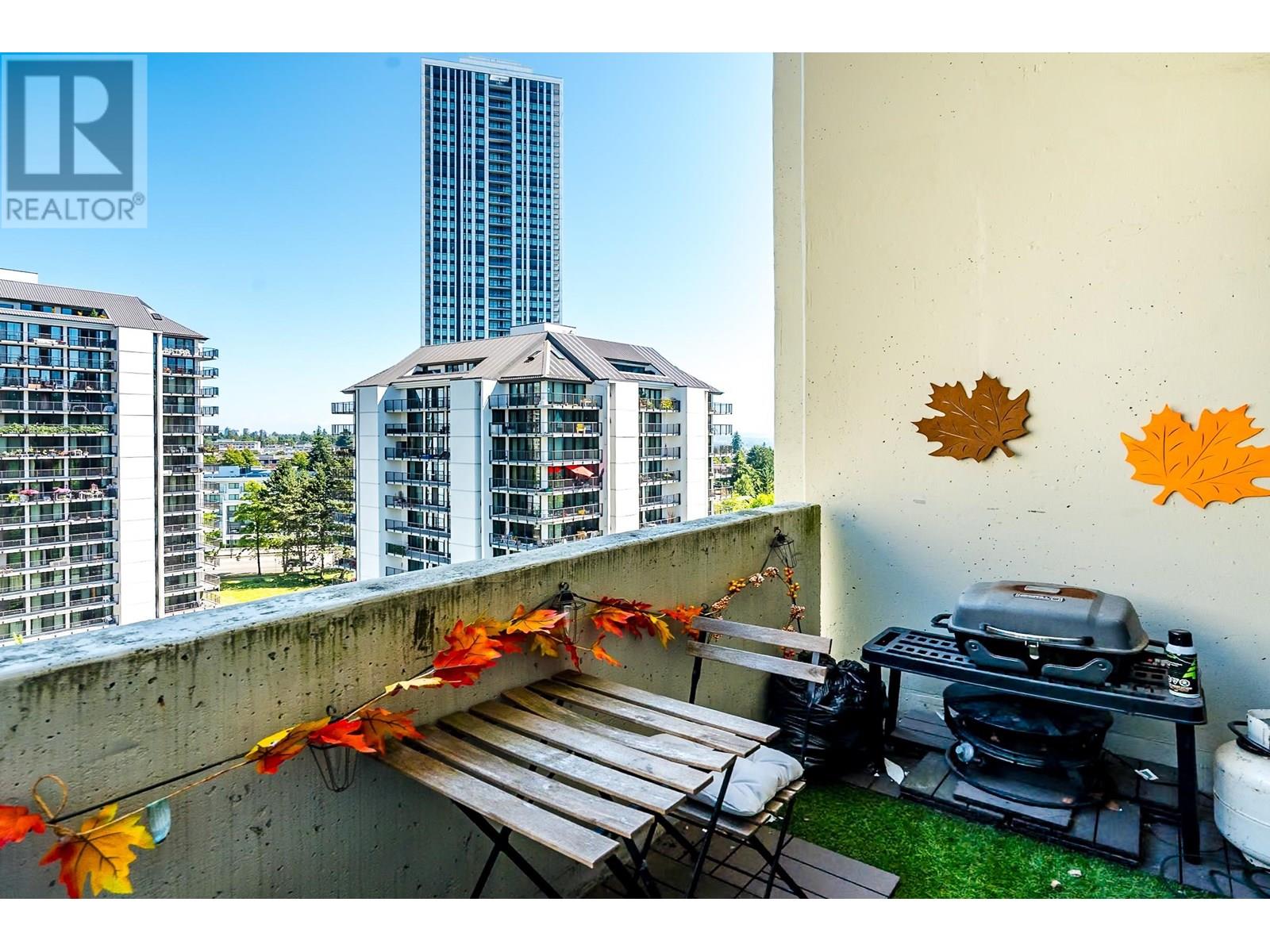 Photo 17 of 1204 4105 Maywood Street, Burnaby BC