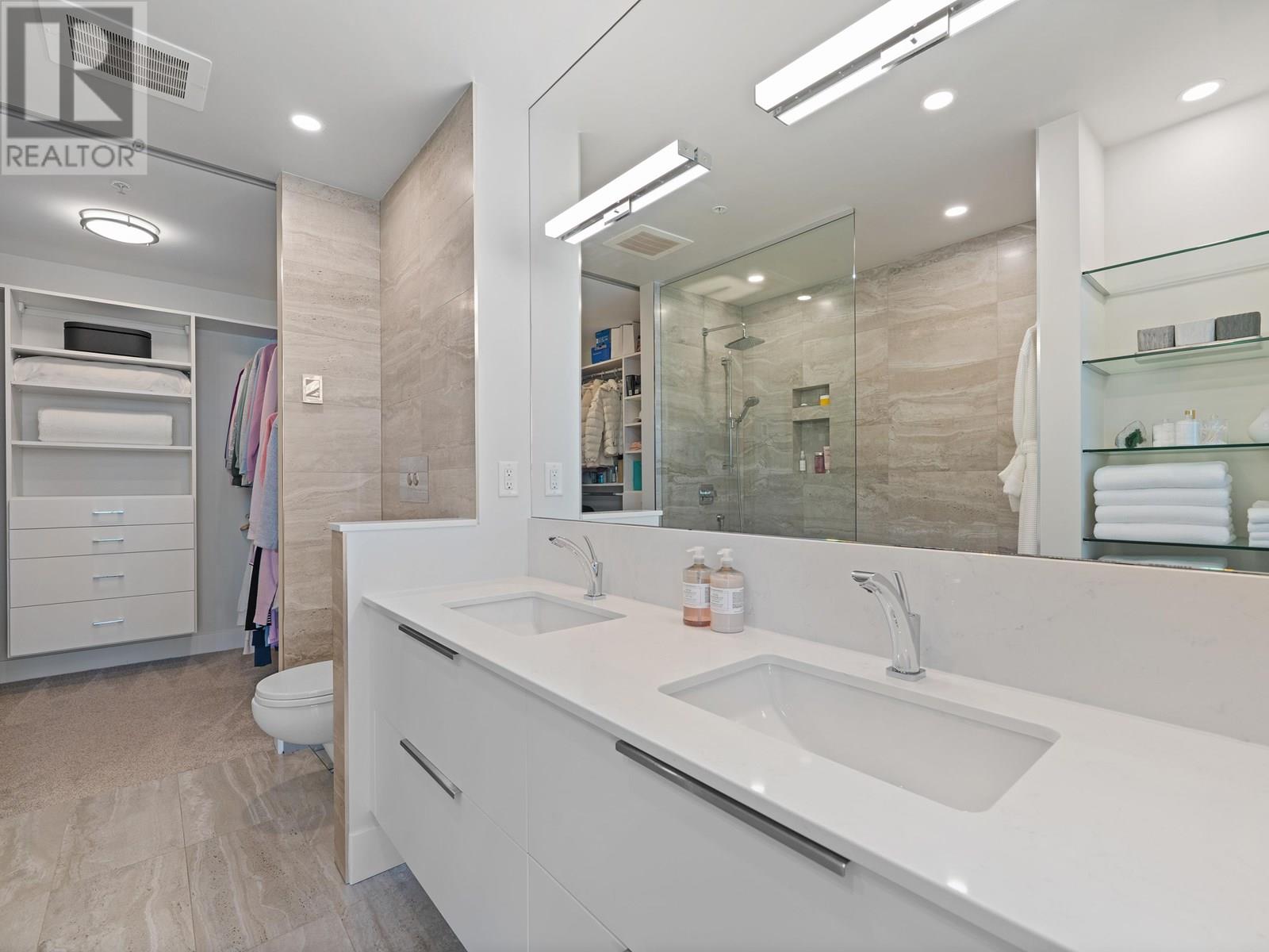 2304 1077 W CORDOVA STREET, Vancouver