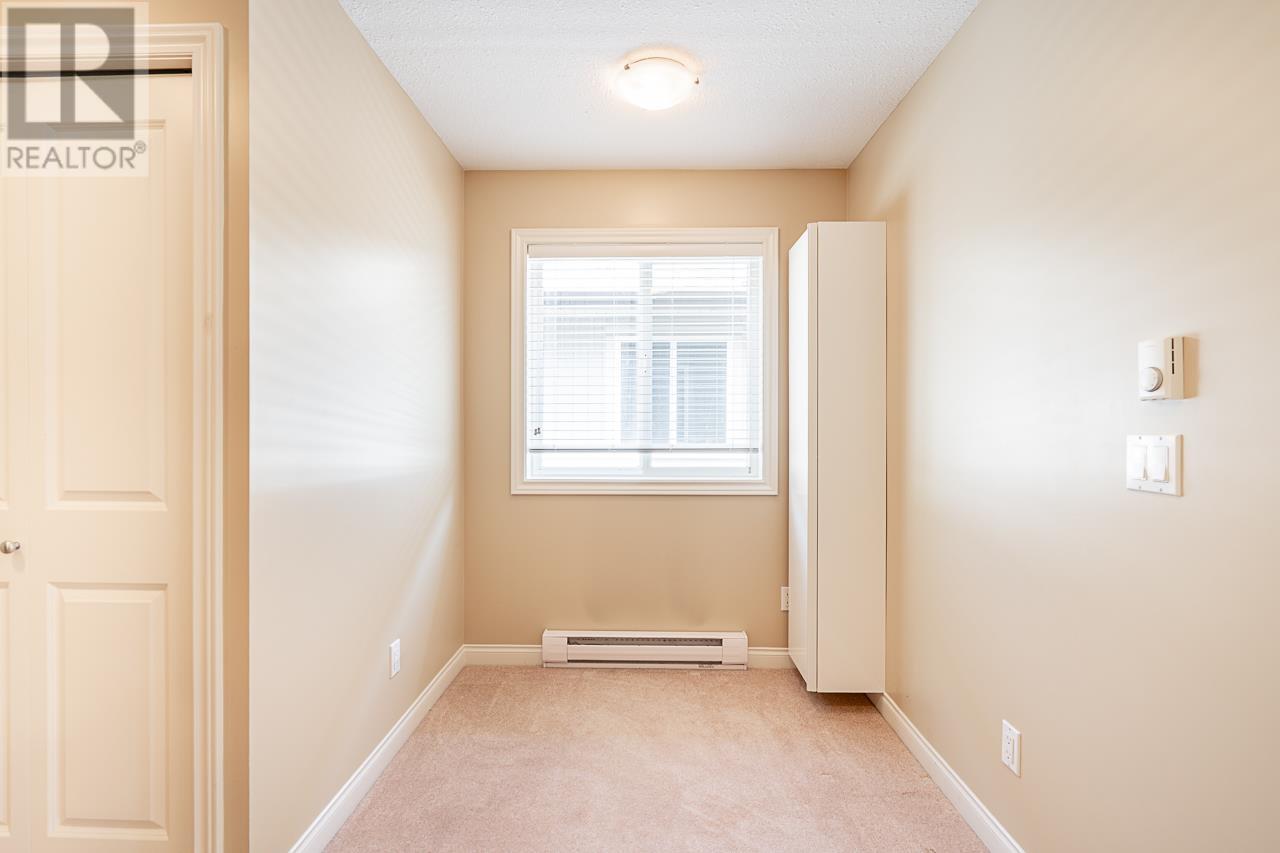 Photo 2 of 11 8311 No 2 Road, Richmond BC