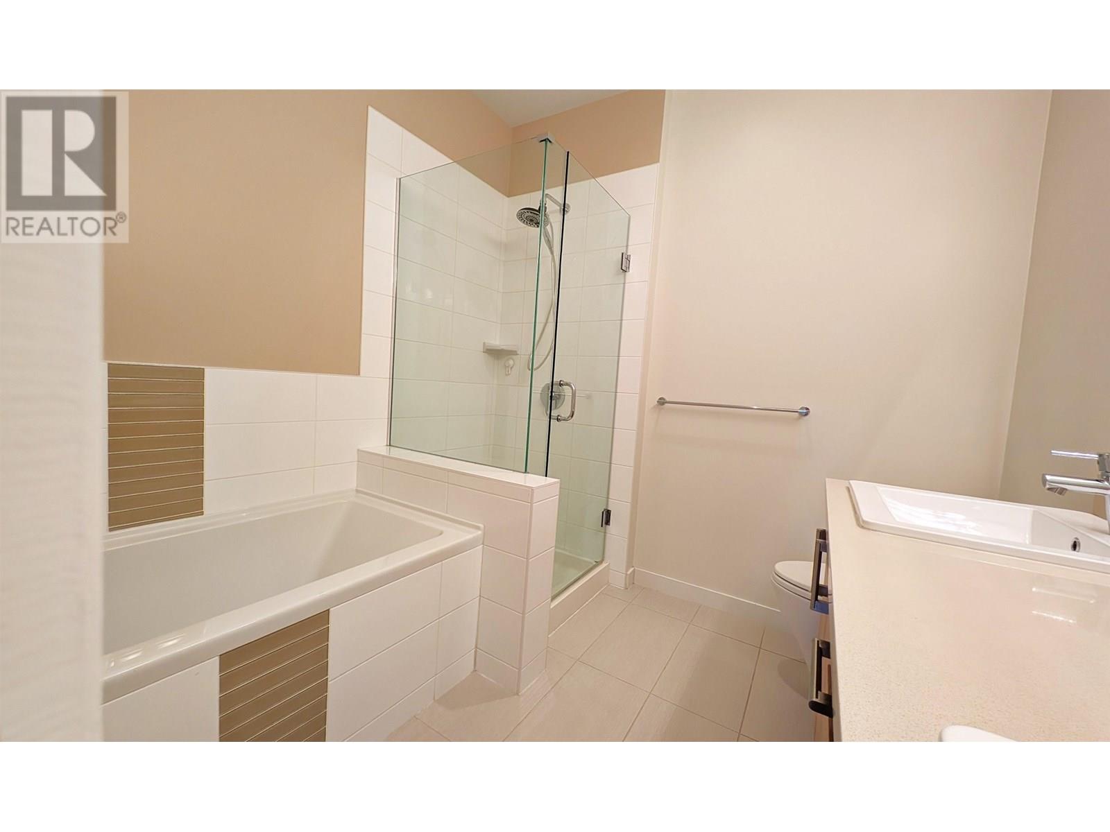 Photo 14 of 418 3133 Riverwalk Avenue, Vancouver BC
