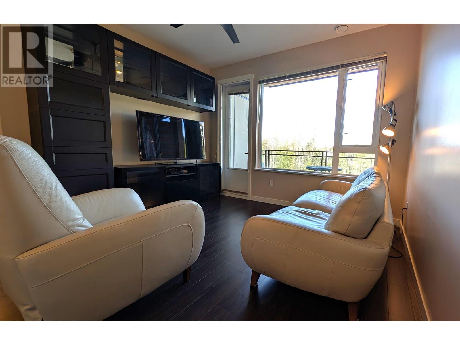 Photo 8 of 418 3133 Riverwalk Avenue, Vancouver BC