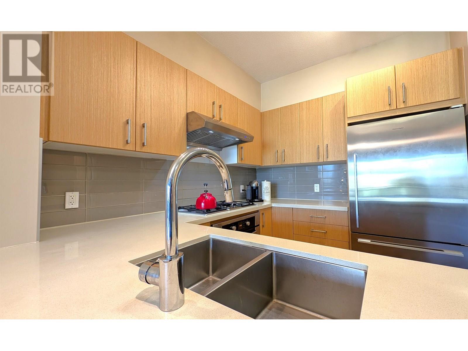 Photo 4 of 418 3133 Riverwalk Avenue, Vancouver BC