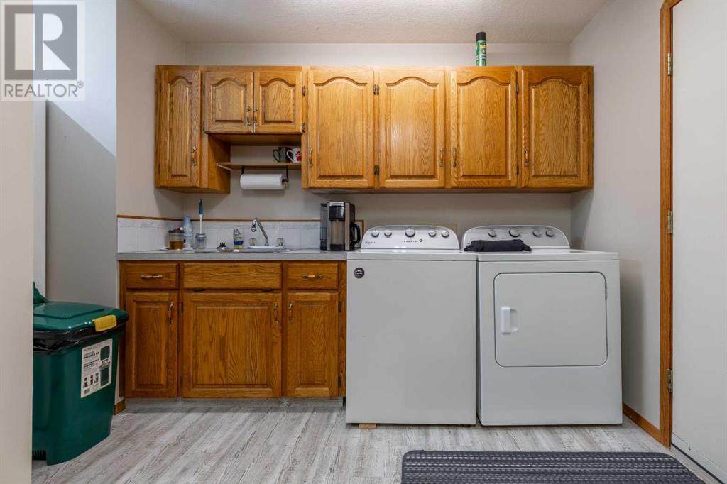 Photo 20 of 240 Harris Road, Taber AB