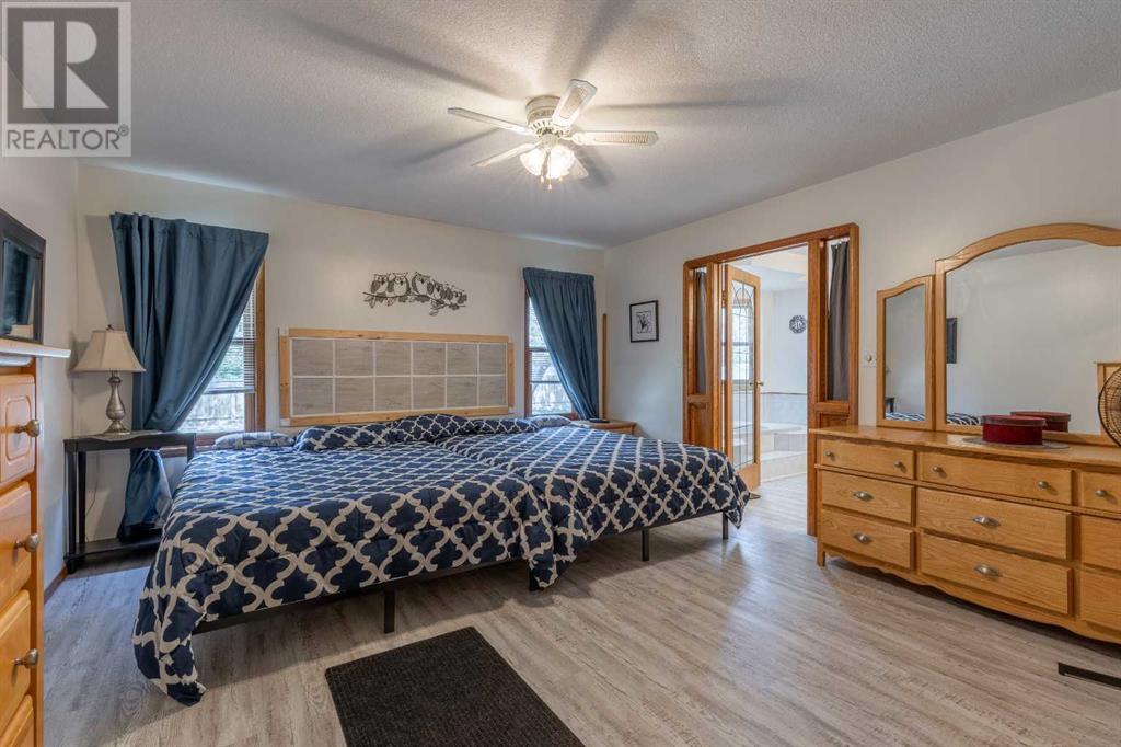 Photo 15 of 240 Harris Road, Taber AB