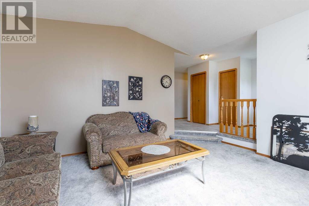 Photo 5 of 240 Harris Road, Taber AB