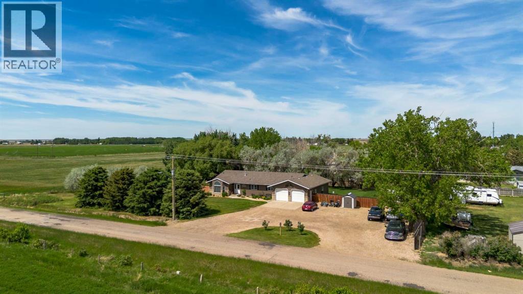 Photo 34 of 240 Harris Road, Taber AB