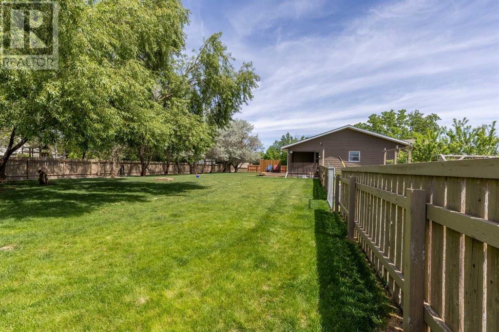 Photo 29 of 240 Harris Road, Taber AB
