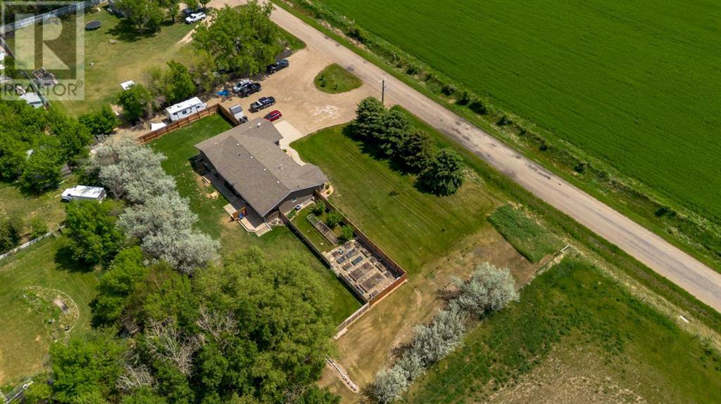 Photo 37 of 240 Harris Road, Taber AB