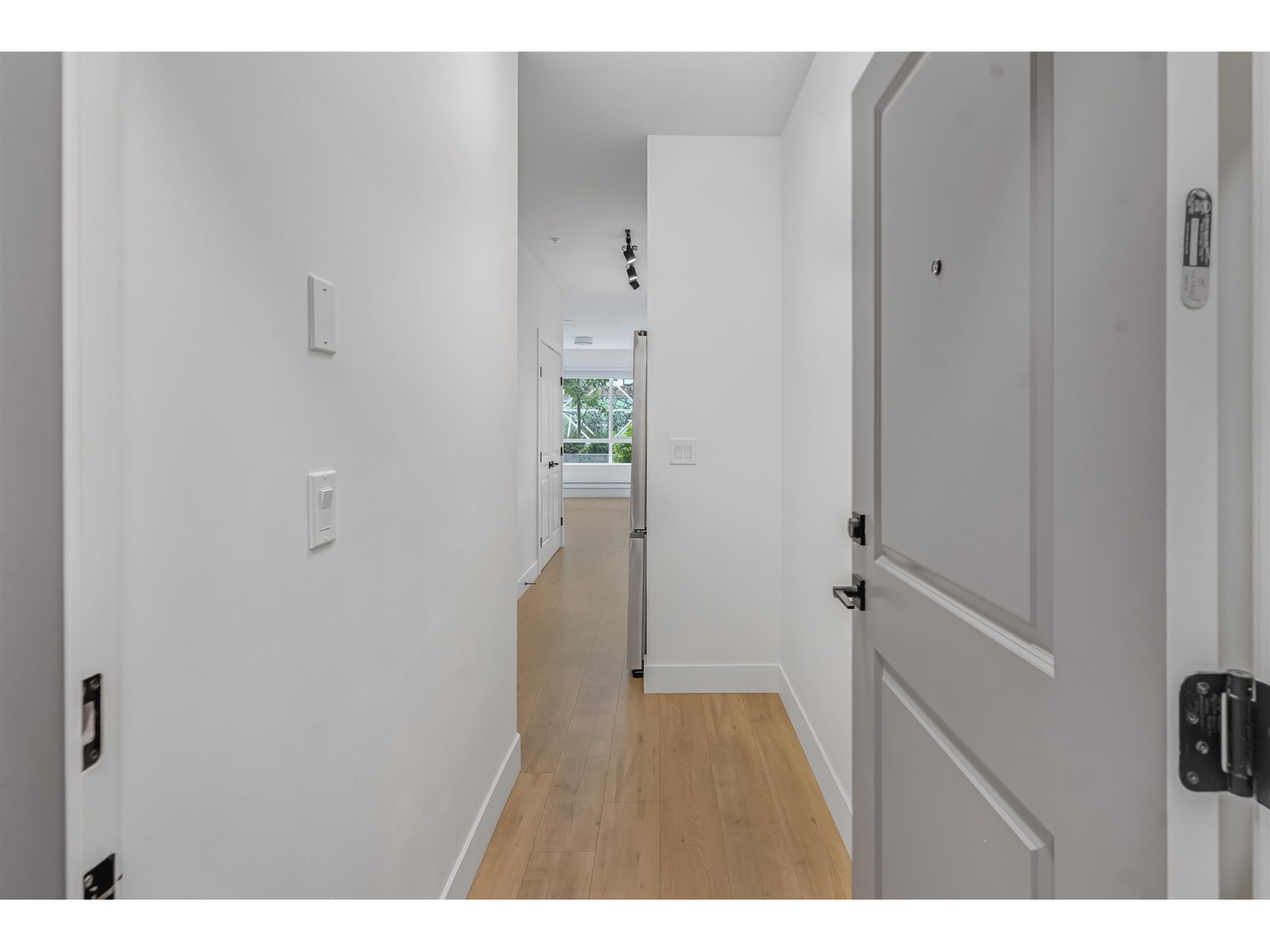 Photo 5 of 105 7506 199 A Street, Langley BC