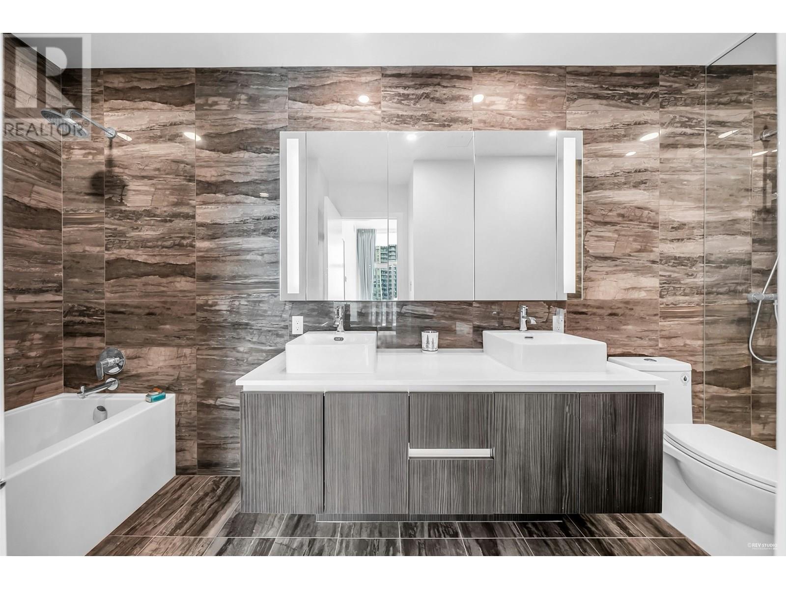 Photo 28 of 4602 1888 Gilmore Avenue, Burnaby BC