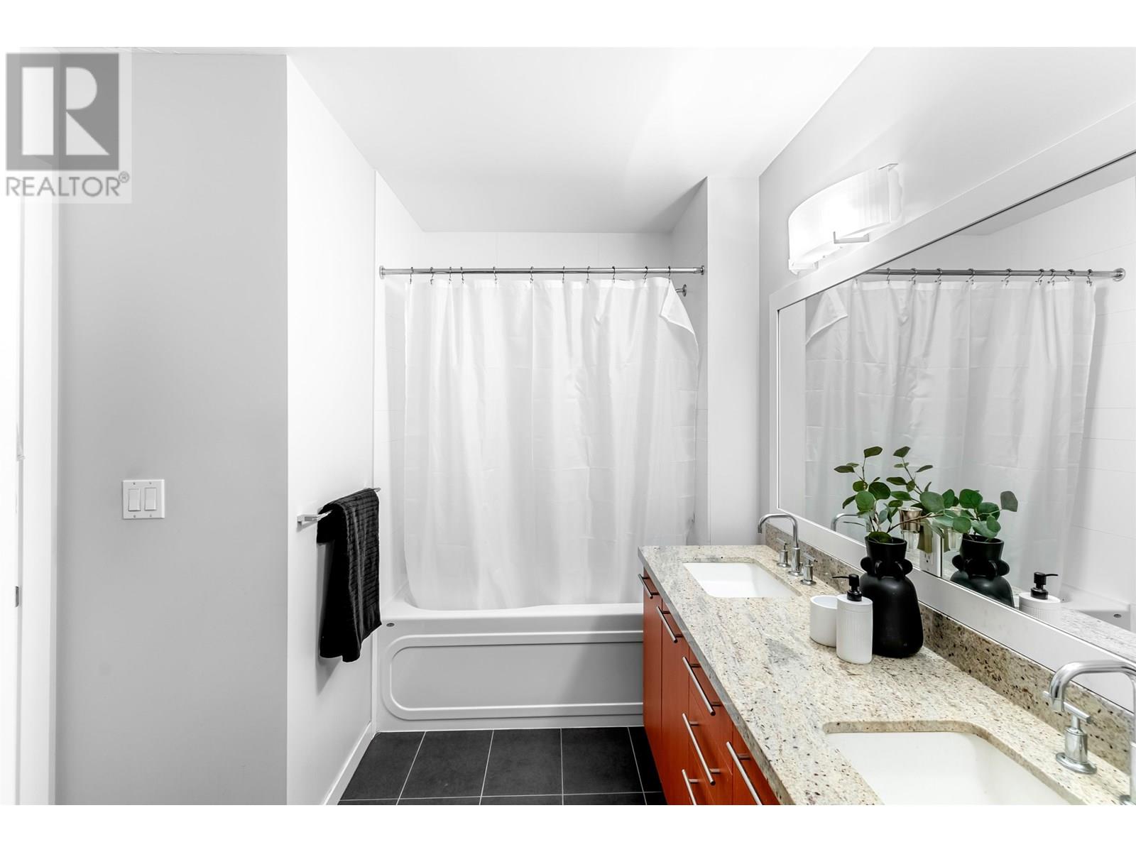 Photo 5 of 3103 2133 Douglas Road, Burnaby BC