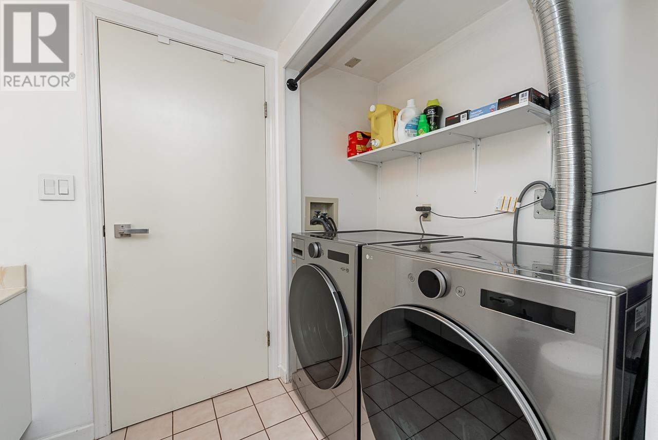 Photo 32 of 25 7345 Sandborne Avenue, Burnaby BC
