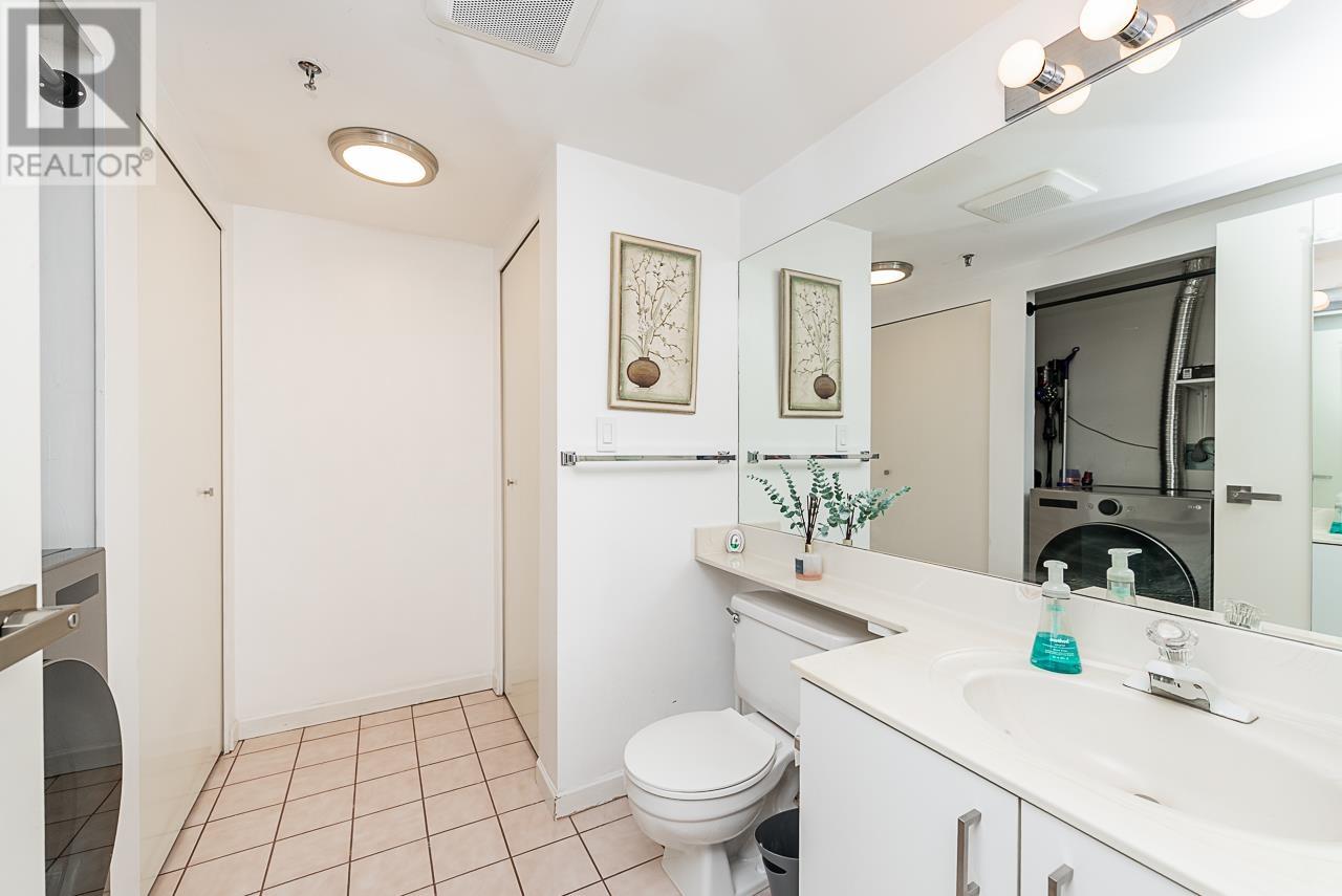 Photo 12 of 25 7345 Sandborne Avenue, Burnaby BC