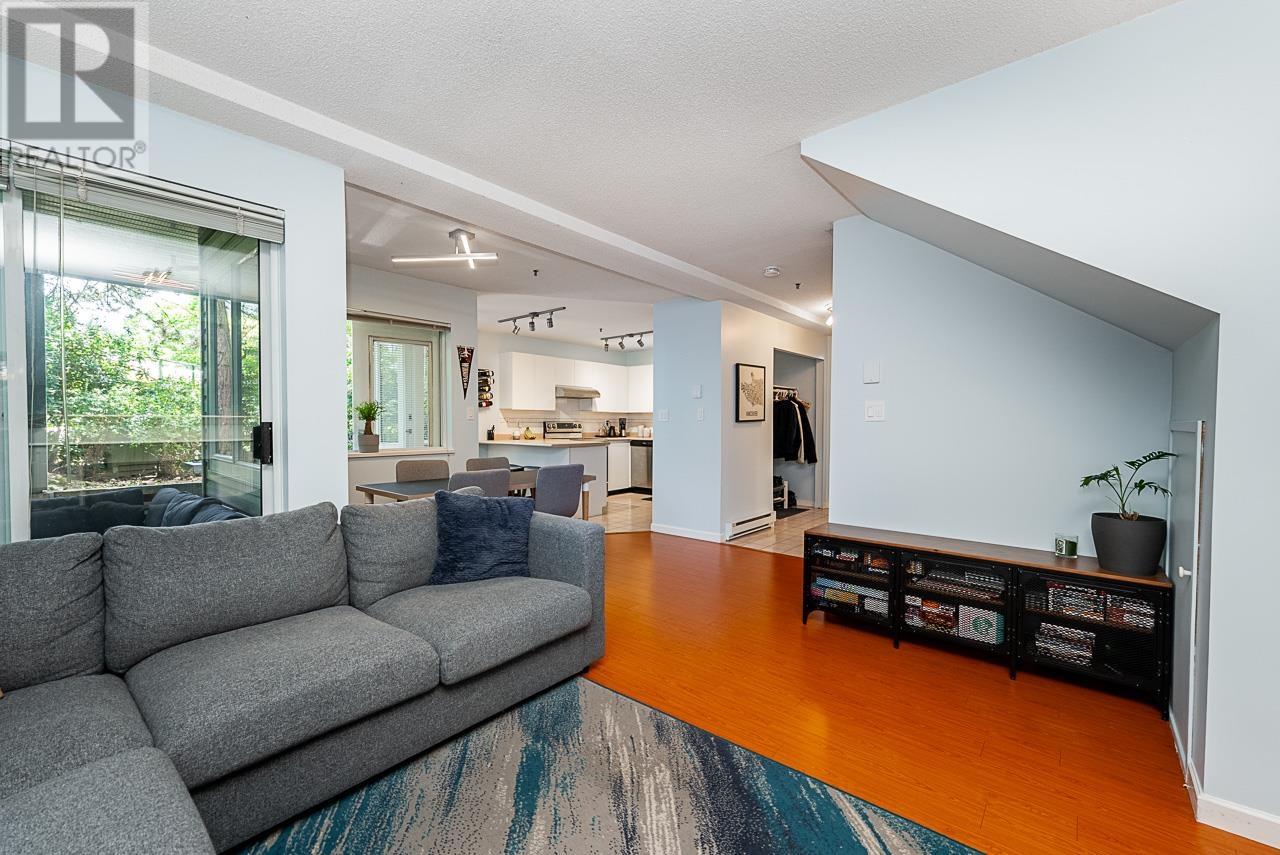 Photo 33 of 25 7345 Sandborne Avenue, Burnaby BC