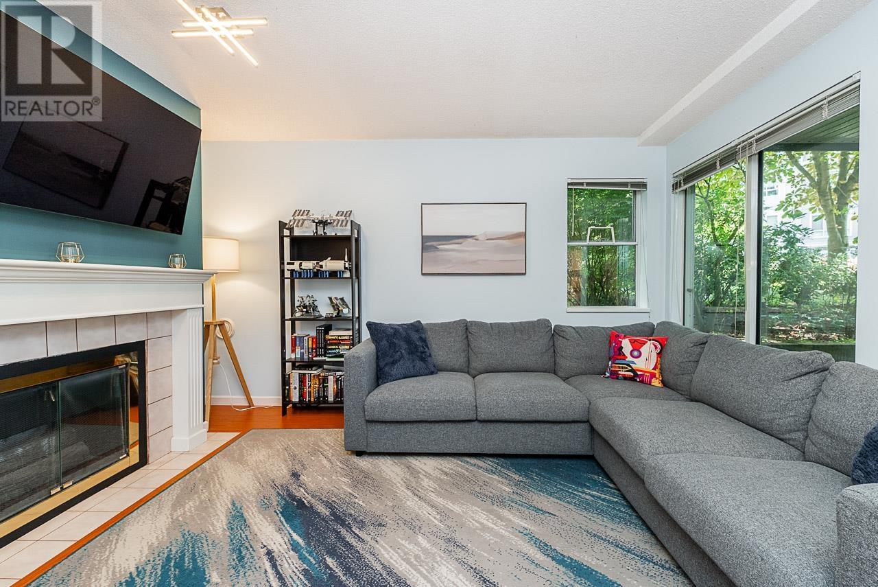 Photo 11 of 25 7345 Sandborne Avenue, Burnaby BC