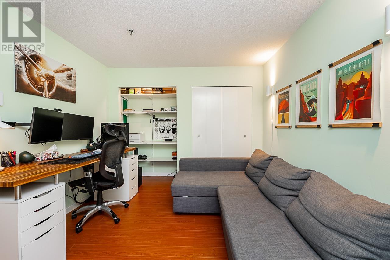 Photo 16 of 25 7345 Sandborne Avenue, Burnaby BC