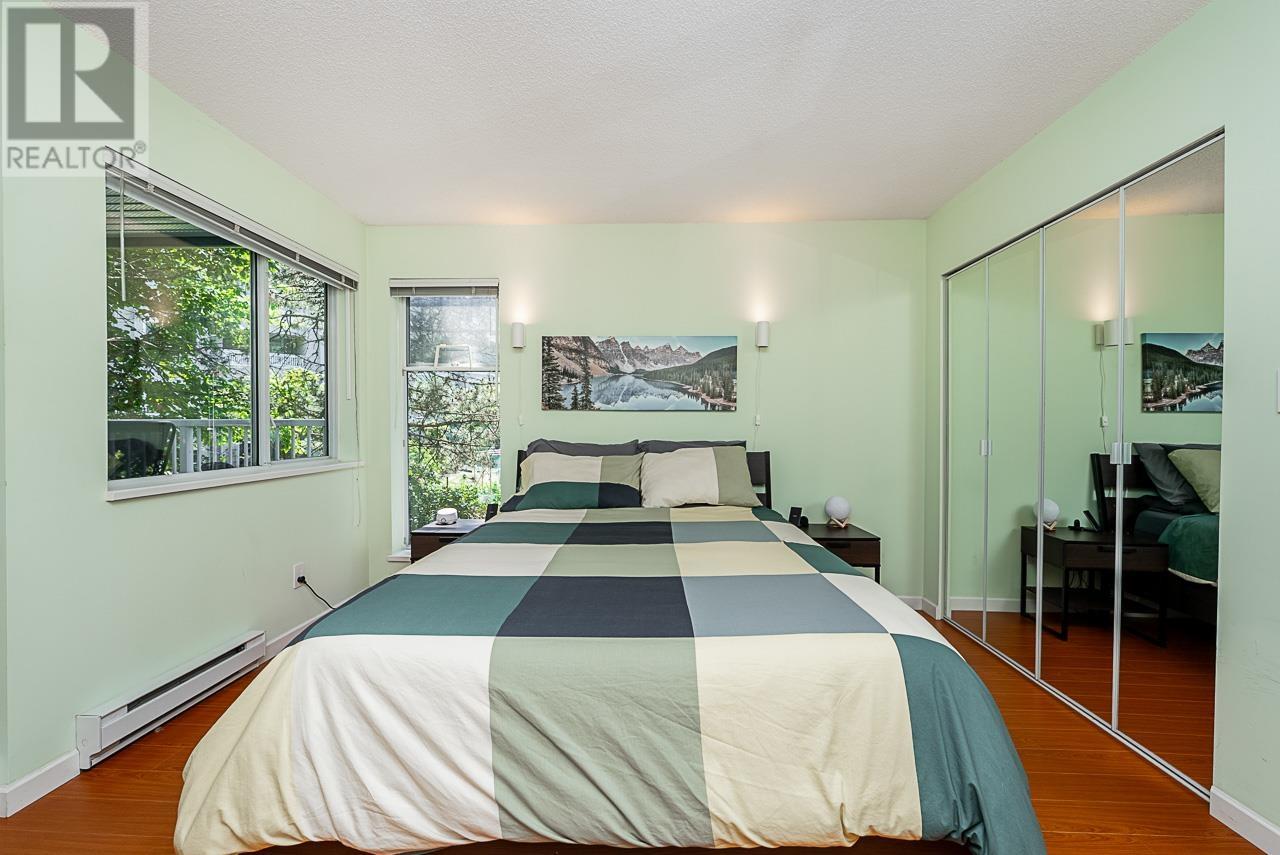 Photo 17 of 25 7345 Sandborne Avenue, Burnaby BC