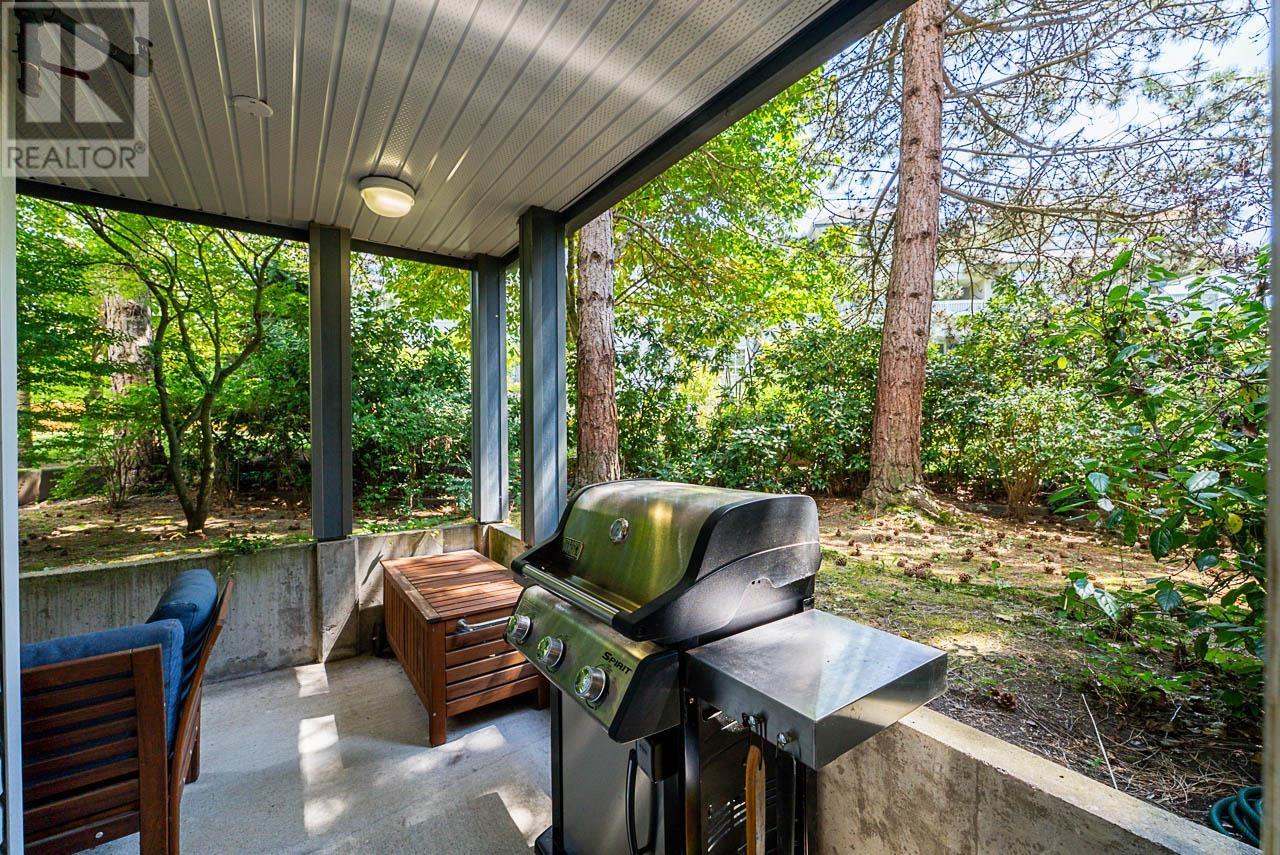 Photo 22 of 25 7345 Sandborne Avenue, Burnaby BC