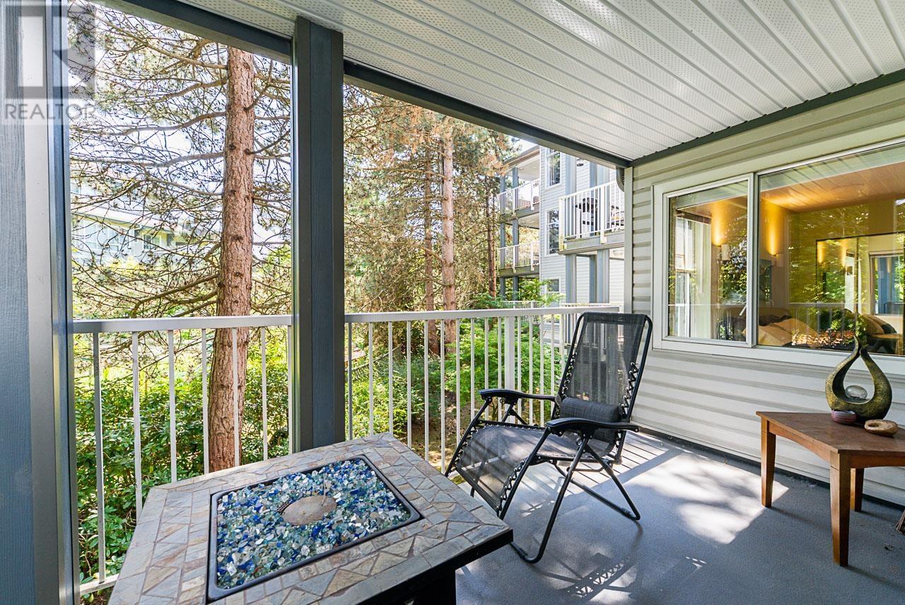 Photo 27 of 25 7345 Sandborne Avenue, Burnaby BC