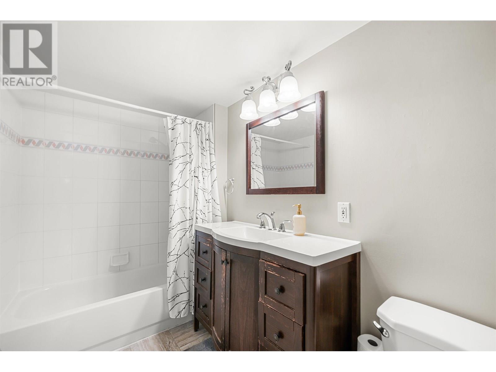 Photo 19 of 102 1570 Prairie Avenue, Port Coquitlam BC