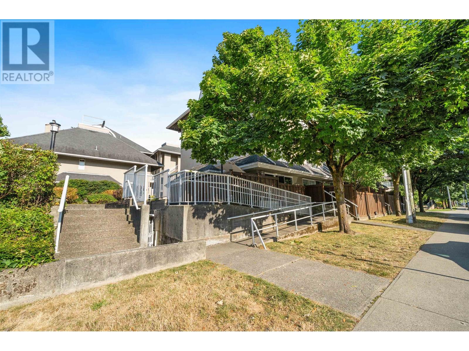 Photo 29 of 102 1570 Prairie Avenue, Port Coquitlam BC