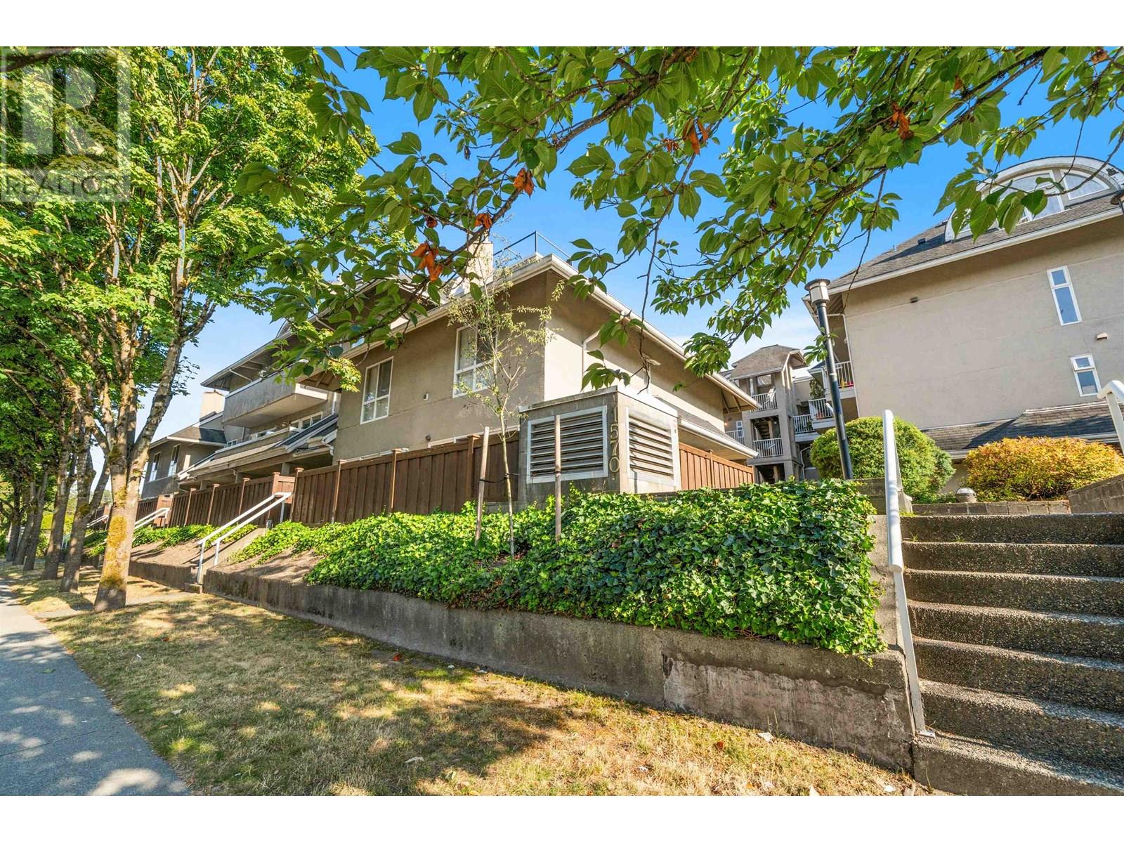 Photo 24 of 102 1570 Prairie Avenue, Port Coquitlam BC