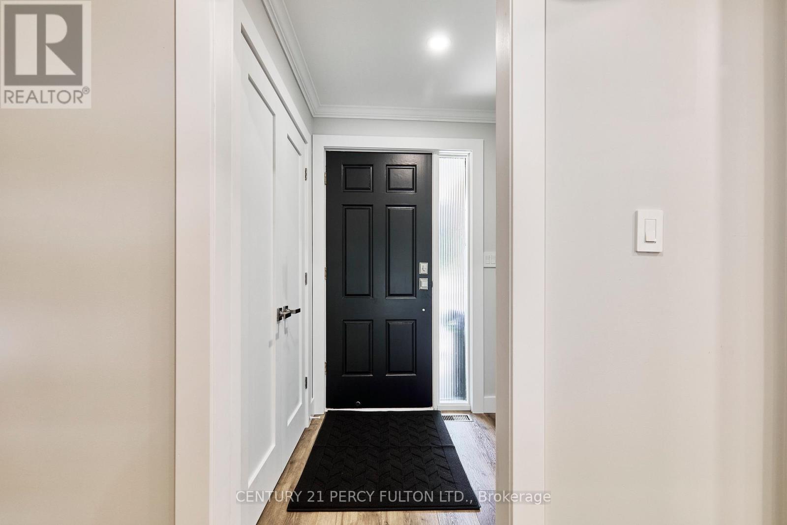 Photo 35 of 613 Alma Street, Scugog ON