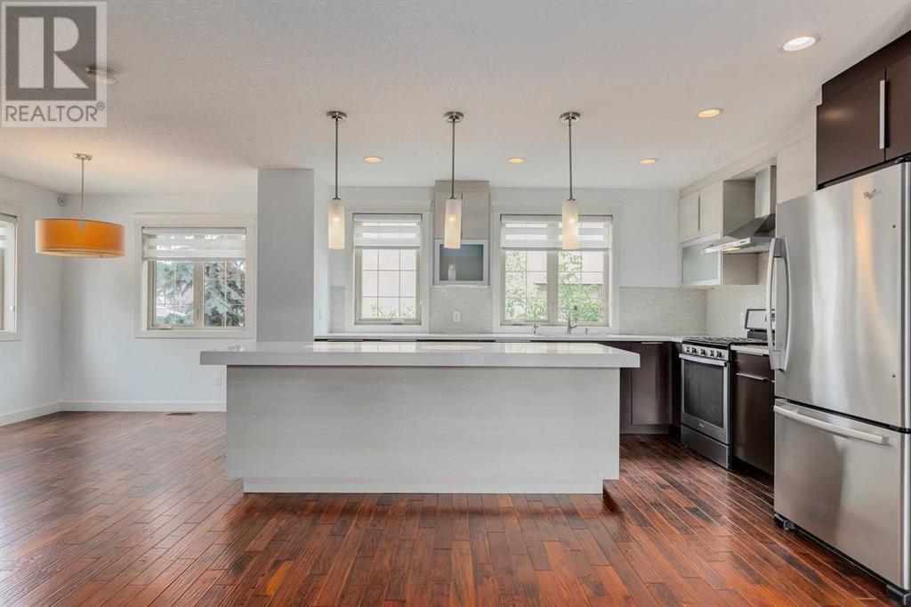 Single Family House for Sale in   Avenue SW Killarney/Glengarry Calgary 
