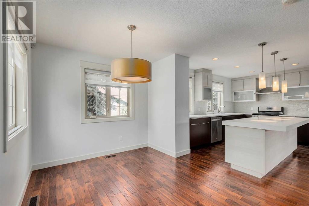 Single Family House for Sale in   Avenue SW Killarney/Glengarry Calgary 