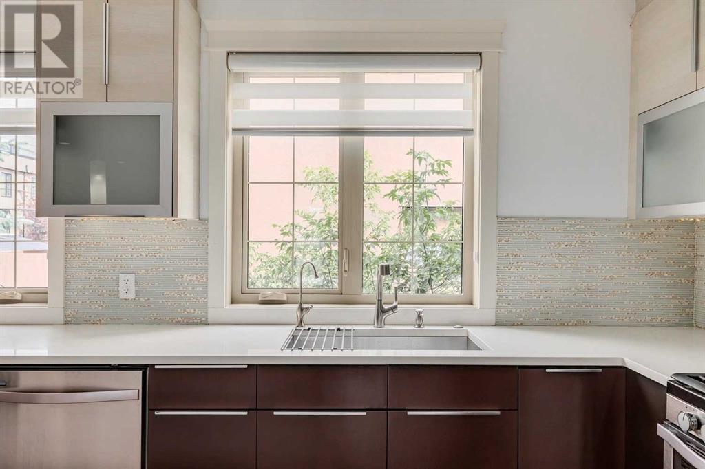 Single Family House for Sale in   Avenue SW Killarney/Glengarry Calgary 