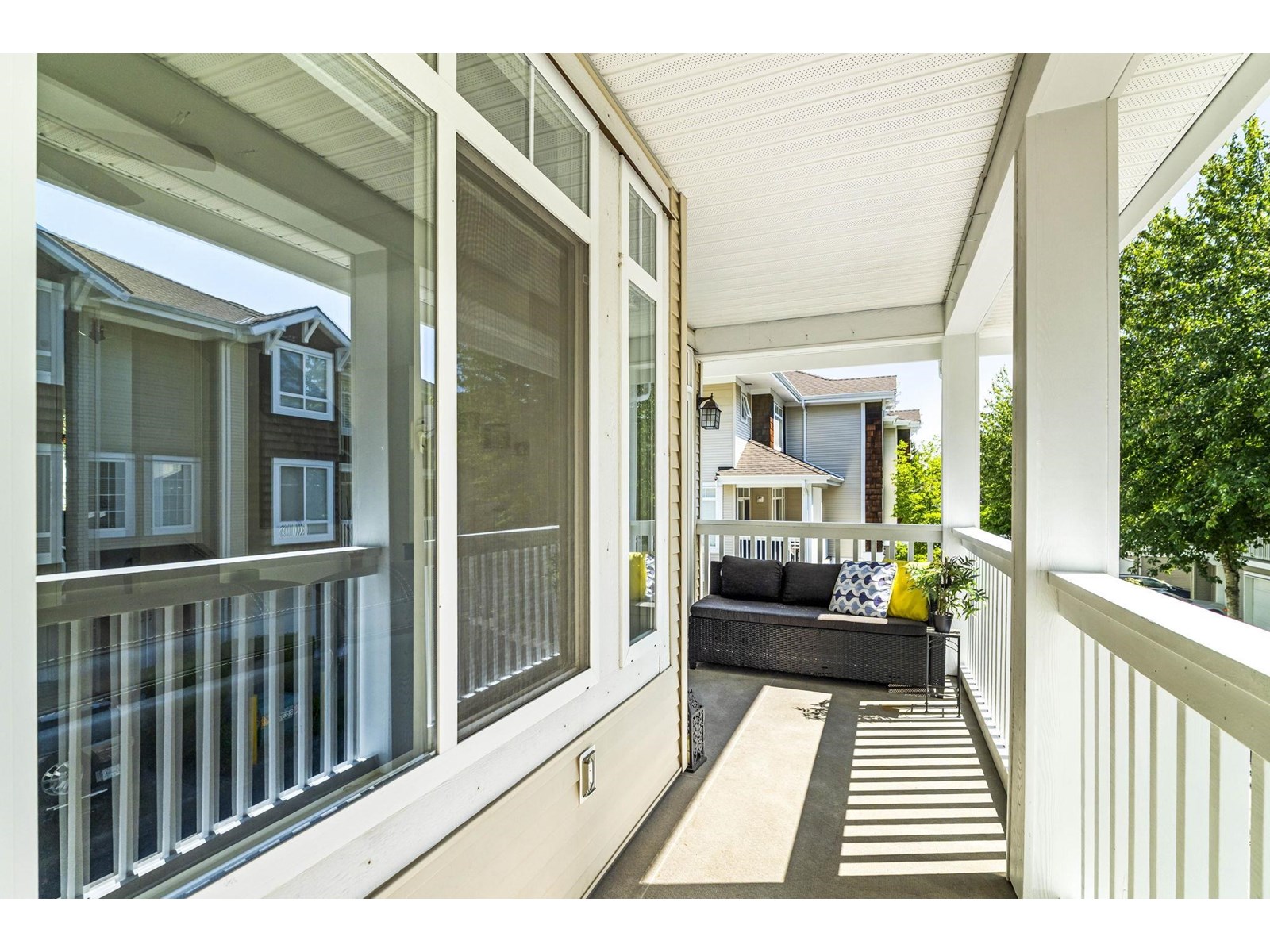 Photo 27 of 36 15030 58 Avenue, Surrey BC