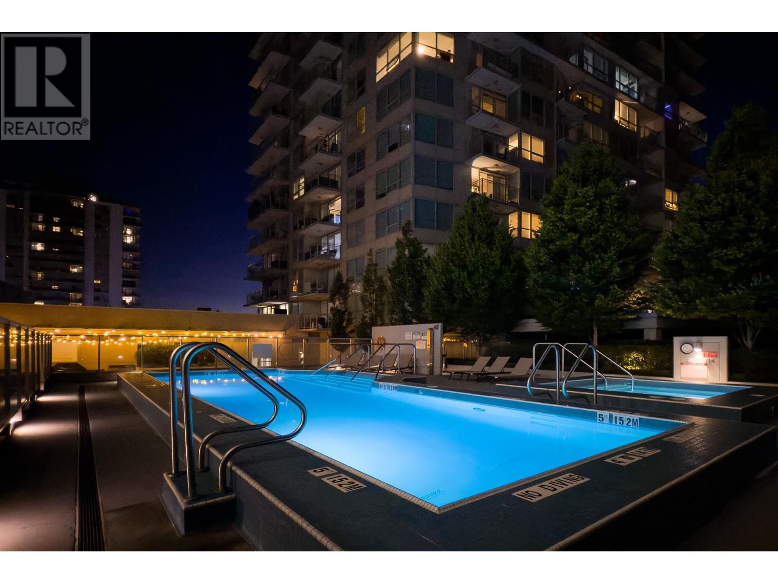 2302 125 E 14TH STREET, North Vancouver