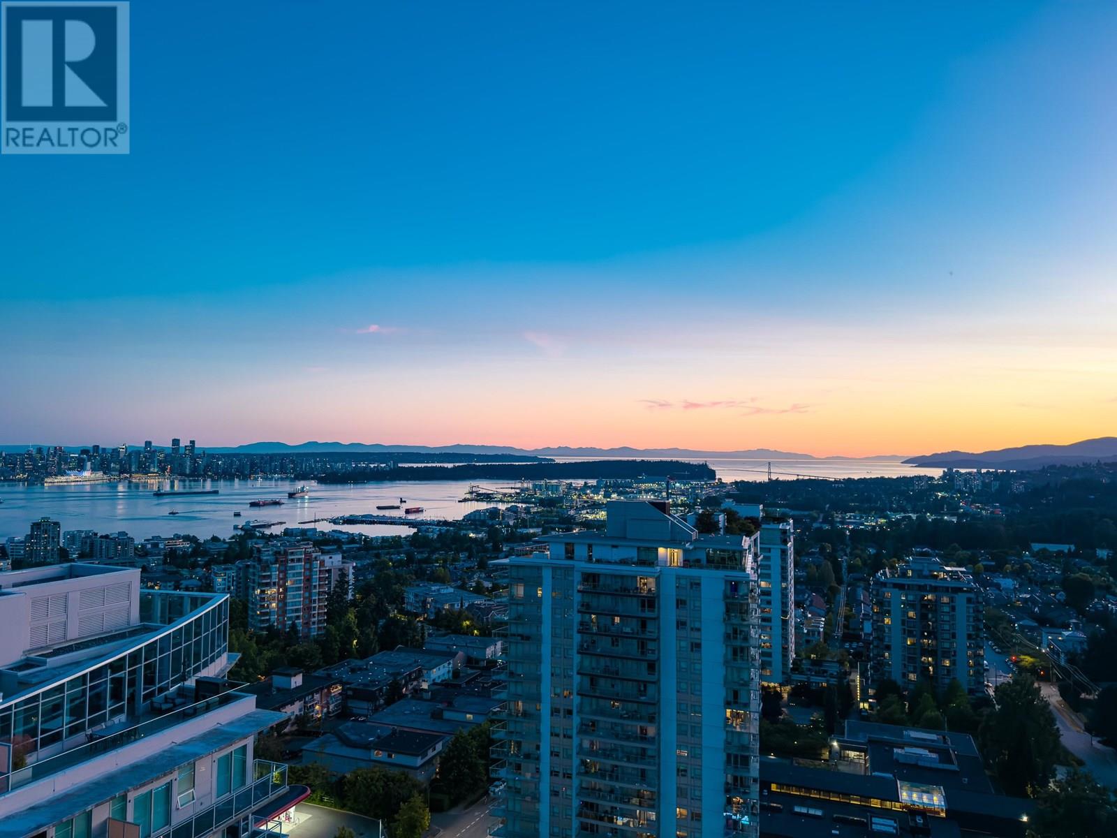 2302 125 E 14TH STREET, North Vancouver
