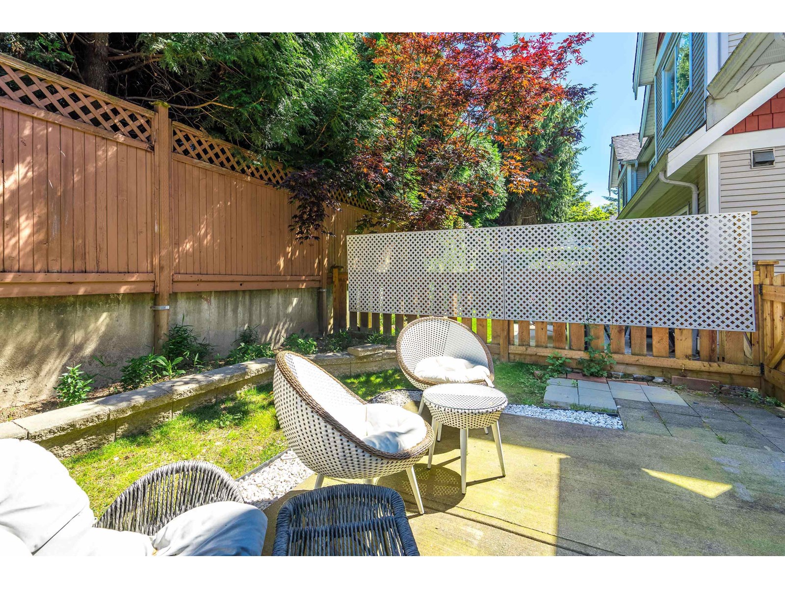 Photo 14 of 30 19977 71 Avenue, Langley BC