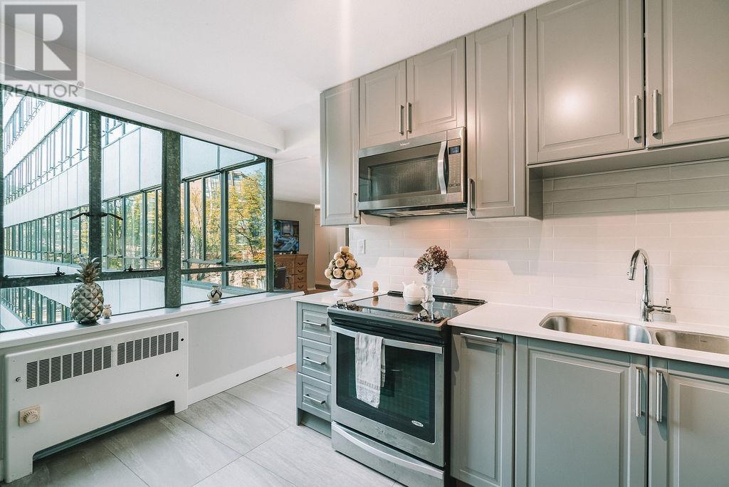 Photo 10 of 310 1445 Marpole Avenue, Vancouver BC