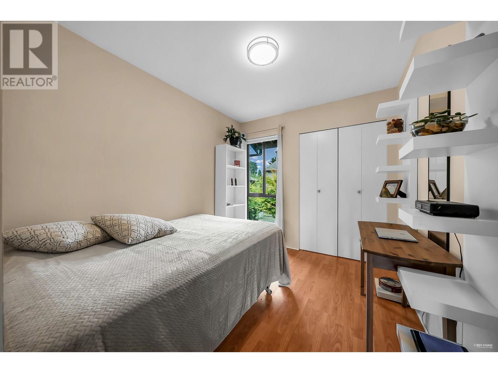 Photo 16 of 16 225 W 14th Street, North Vancouver BC