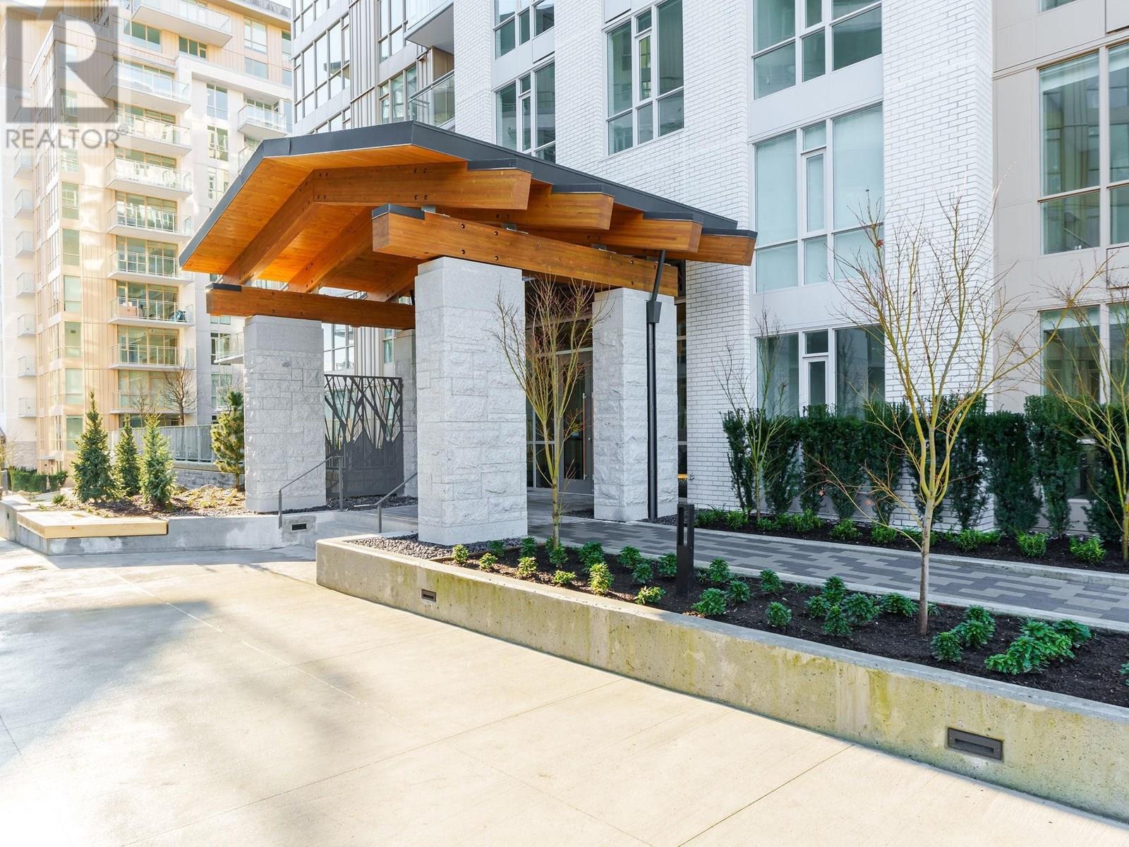 Photo 2 of 102 2375 Emery Court, North Vancouver BC