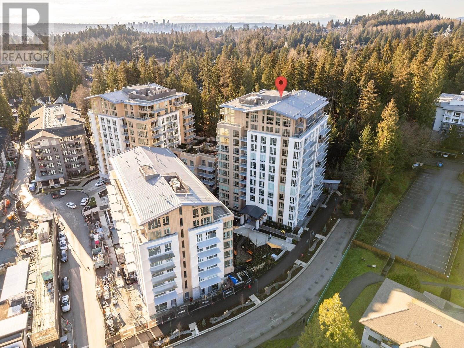 Photo 6 of 102 2375 Emery Court, North Vancouver BC