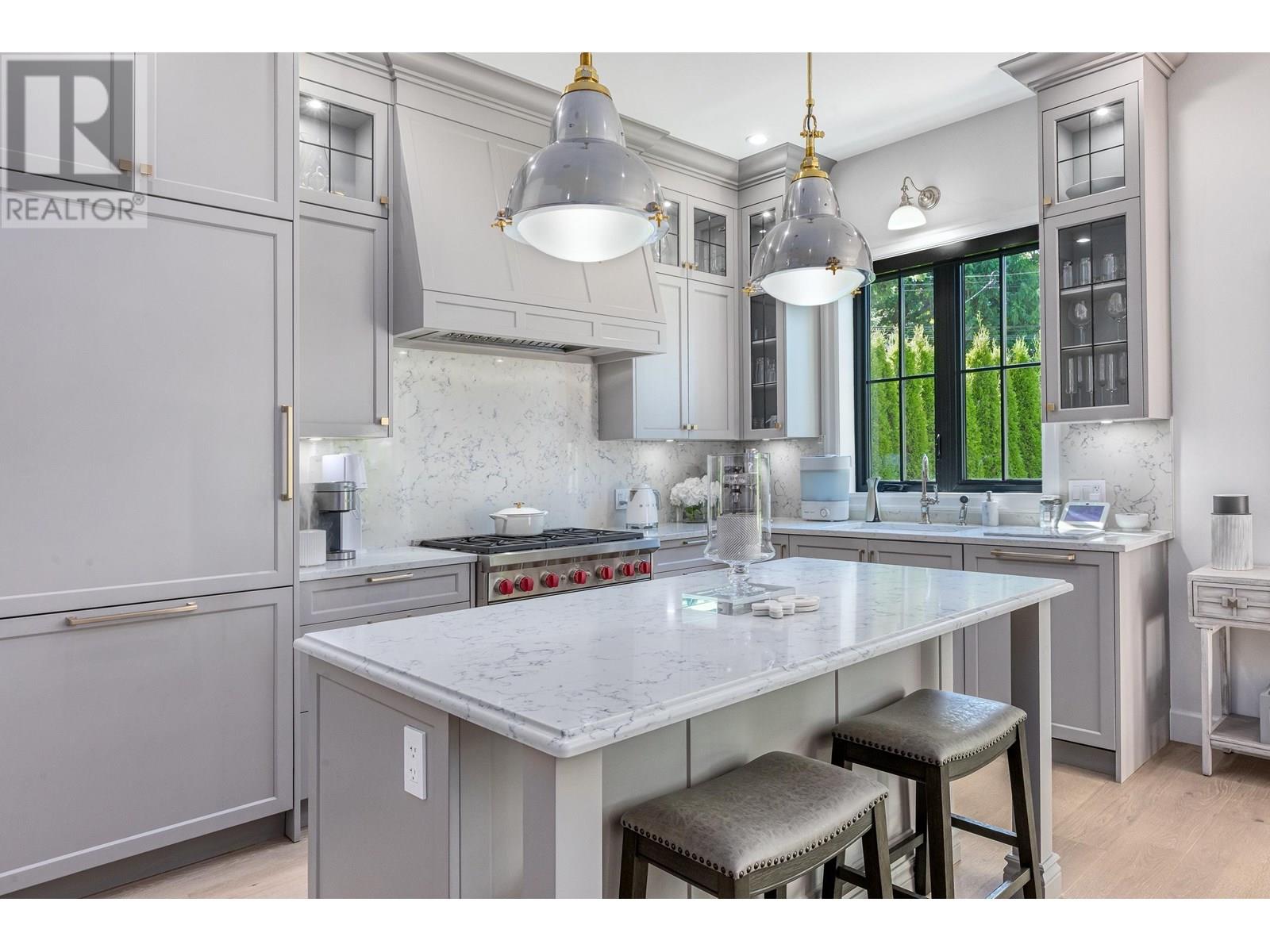 Photo 16 of 2720 Stephens Street, Vancouver BC
