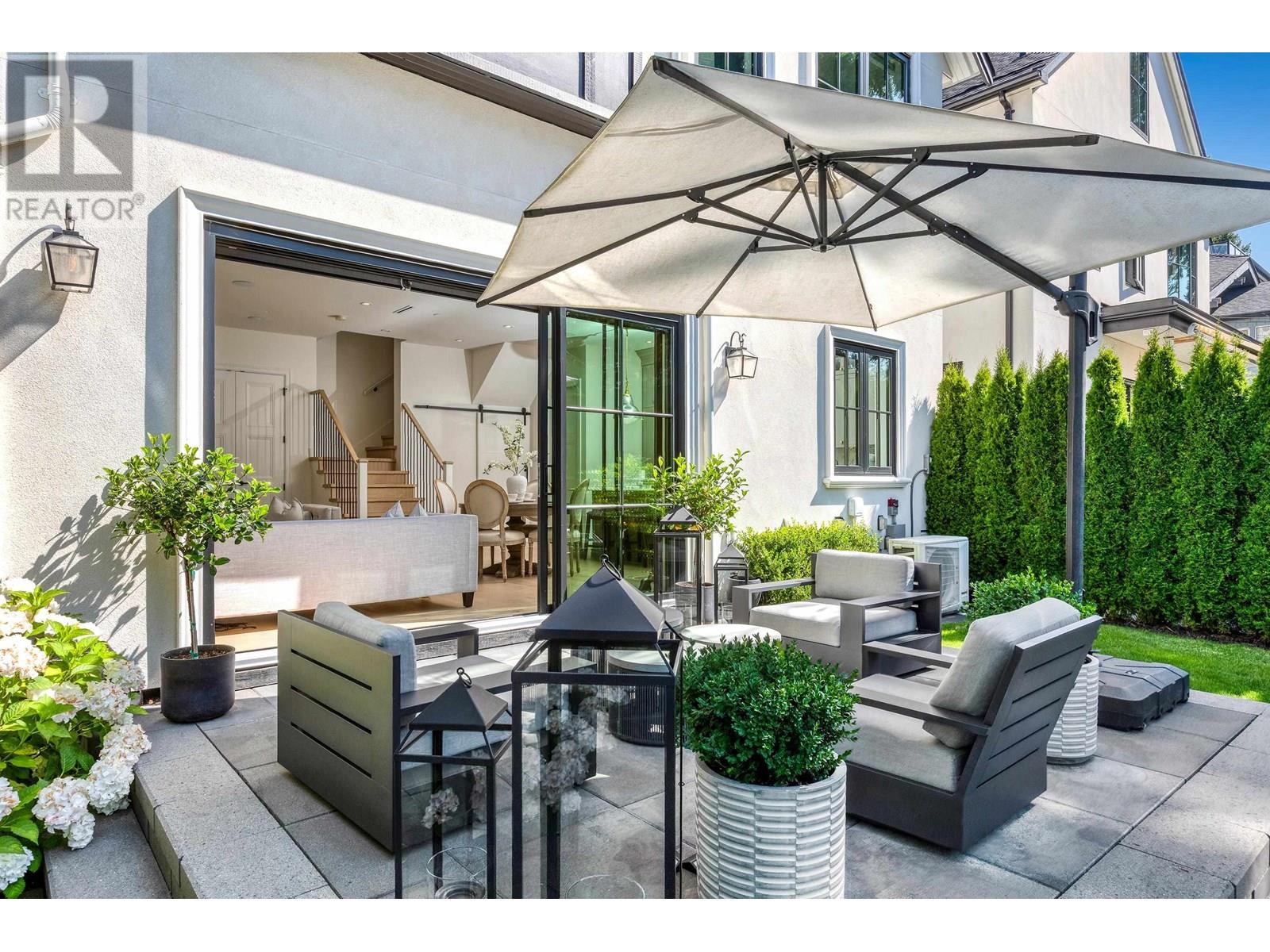 Photo 20 of 2720 Stephens Street, Vancouver BC
