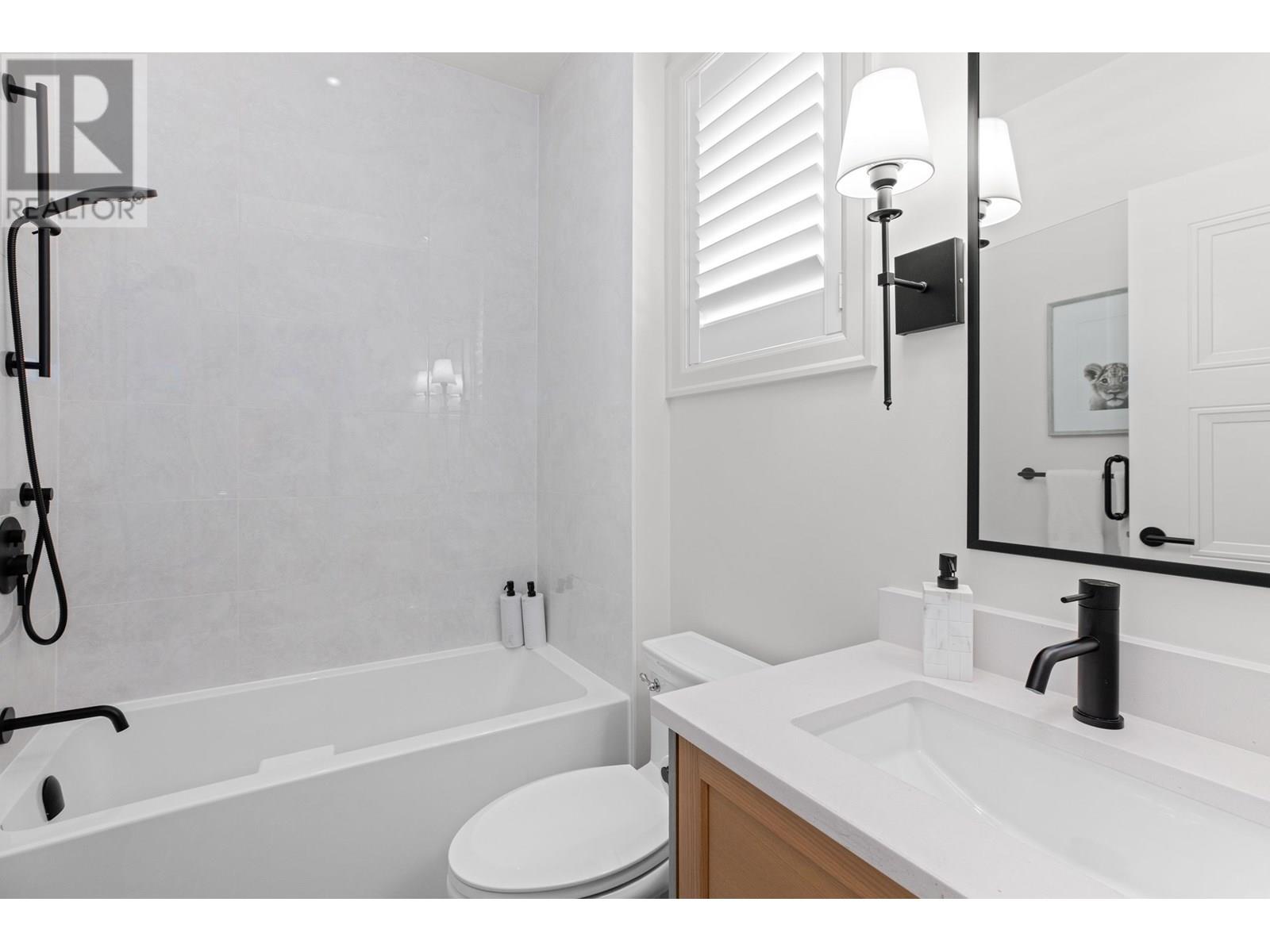 Photo 29 of 2720 Stephens Street, Vancouver BC