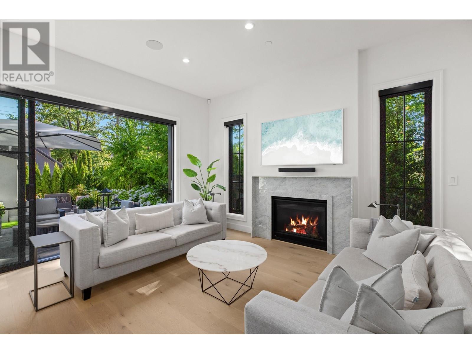Photo 7 of 2720 Stephens Street, Vancouver BC