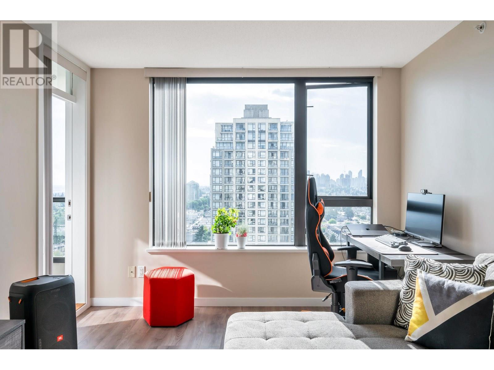 Photo 4 of 2508 7063 Hall Avenue, Burnaby BC