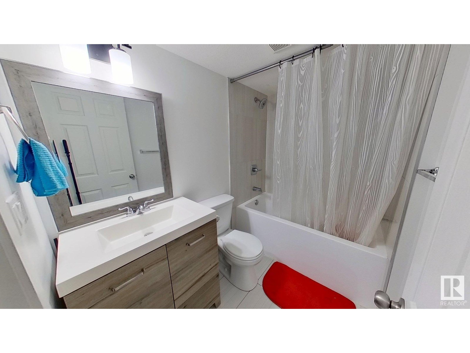 Photo 19 of 5596 Stevens Cr Nw, Edmonton AB