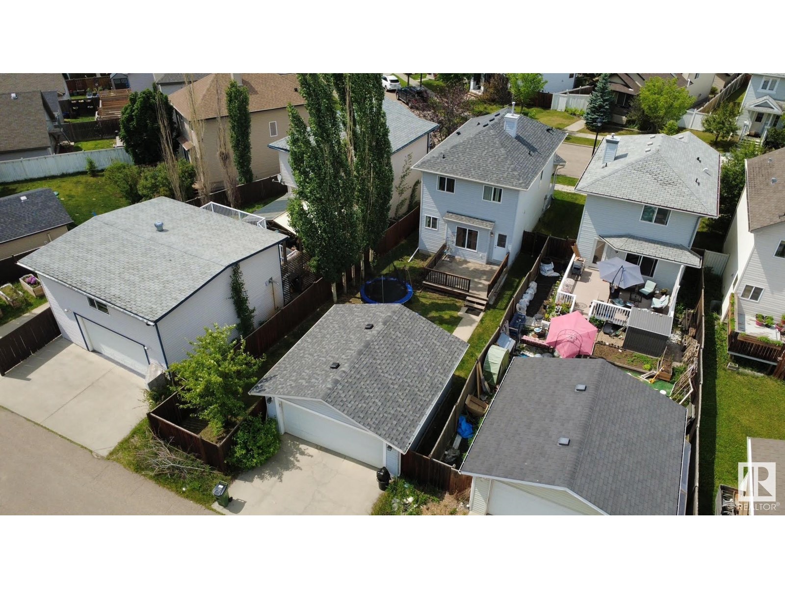 Photo 24 of 5596 Stevens Cr Nw, Edmonton AB
