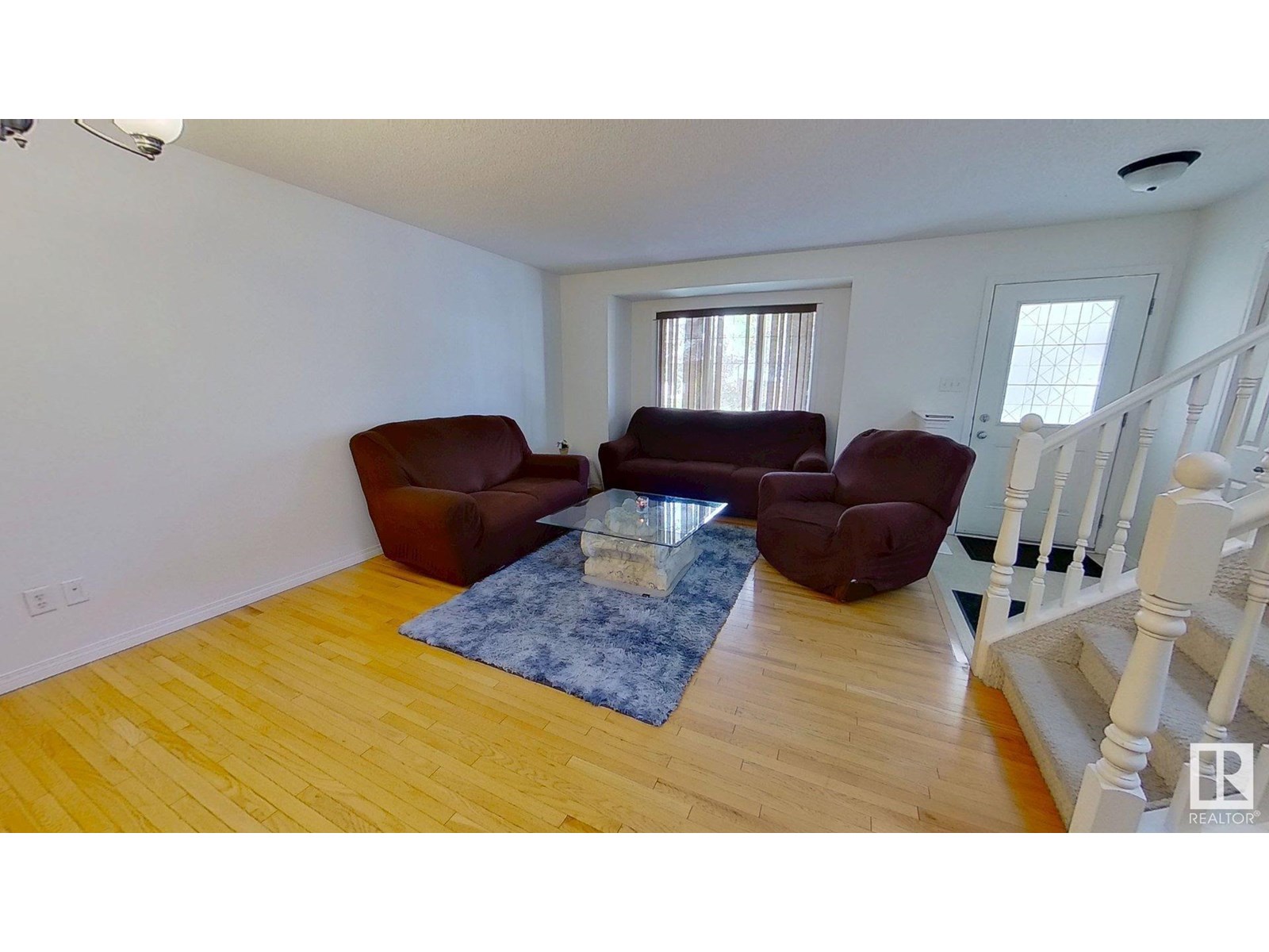 Photo 3 of 5596 Stevens Cr Nw, Edmonton AB