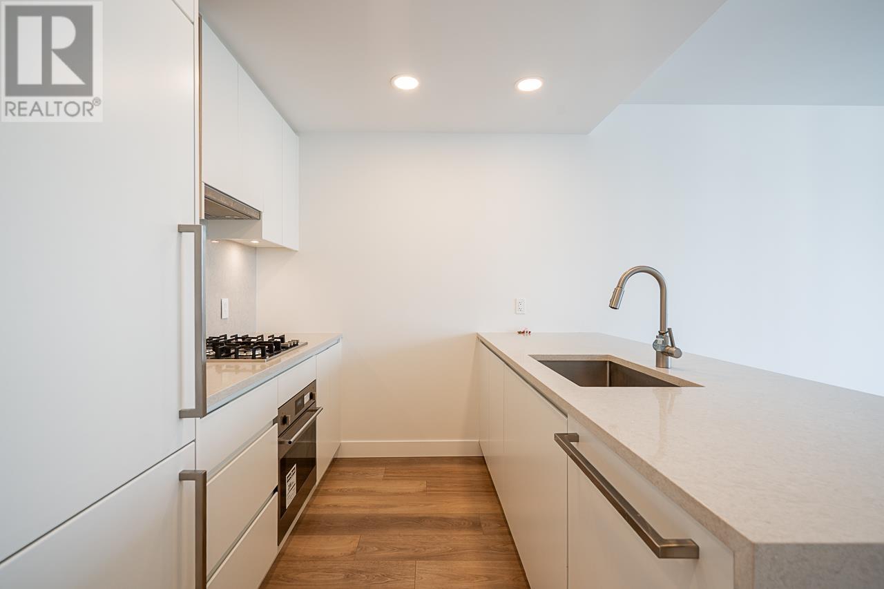 Photo 3 of 2101 4433 Alaska Street, Burnaby BC
