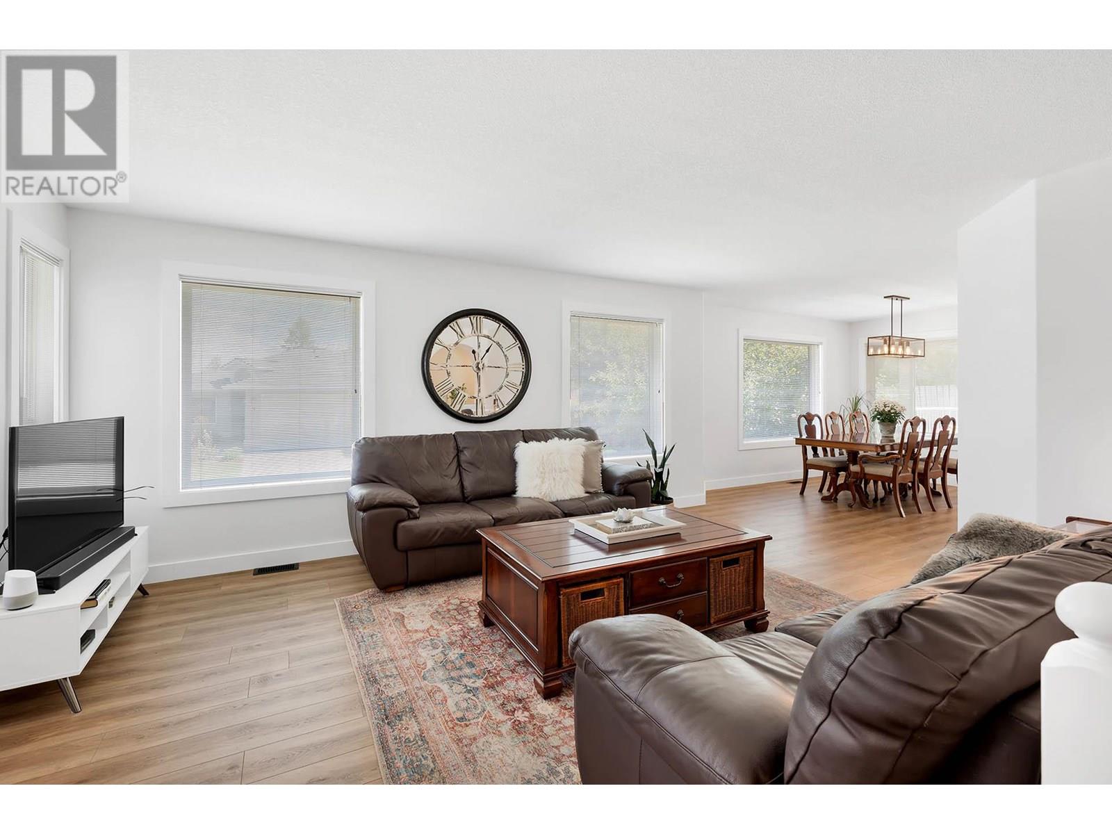 Photo 3 of 1350 Finlay Avenue Unit 11, Kamloops BC
