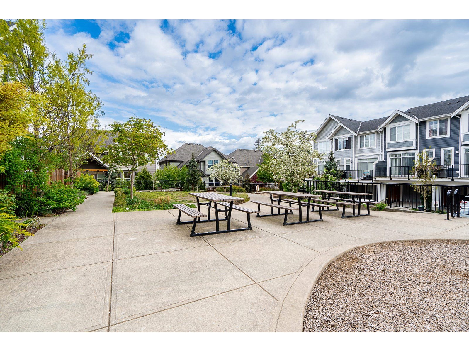 Photo 33 of 50 7169 208 A Avenue, Langley BC